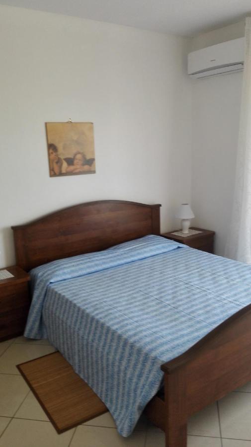 B&B I Girasoli Soverato Marina Exterior foto